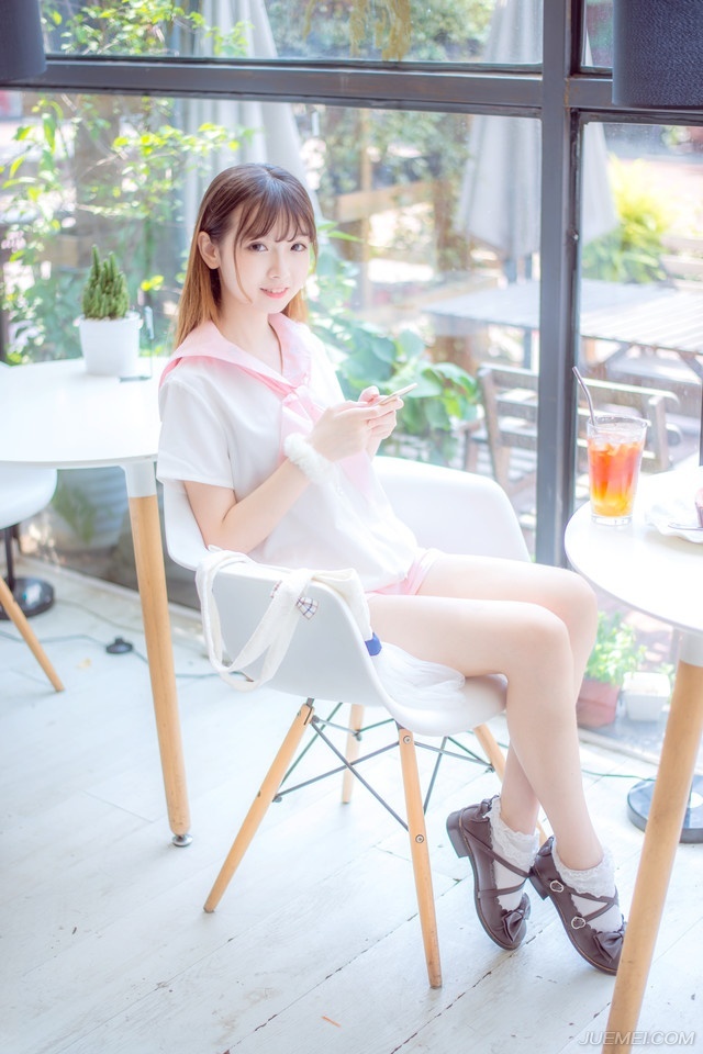 三个人的友情，必定有一个人受伤。